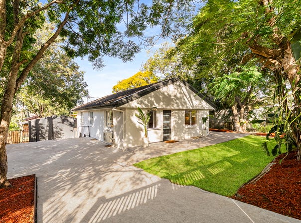 9 Skyline Drive, Kingston, Qld 4114