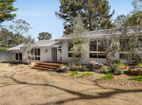 60 Walkers Road, Mount Eliza, Vic 3930