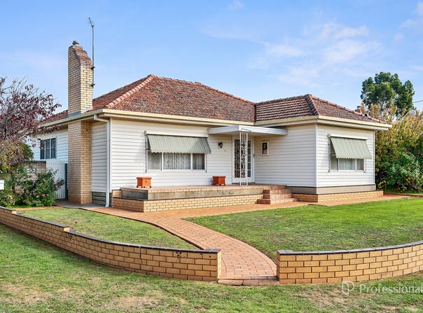 27 Laidman Street, Maryborough, Vic 3465