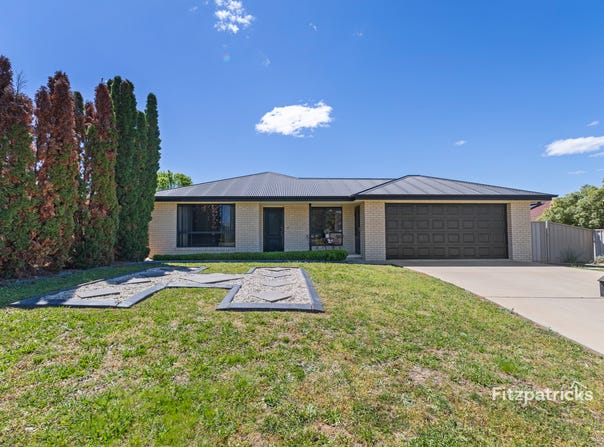 22 Stirling Boulevard, Tatton, NSW 2650