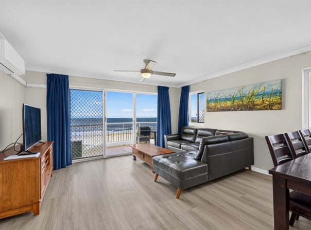 30/2 Seventeenth Avenue, Palm Beach, Qld 4221