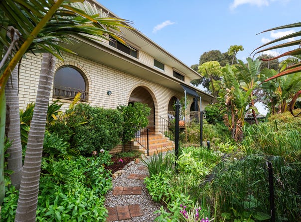 29 University Way, Bellevue Heights, SA 5050