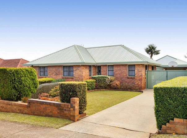 175a South Street, South Toowoomba, Qld 4350