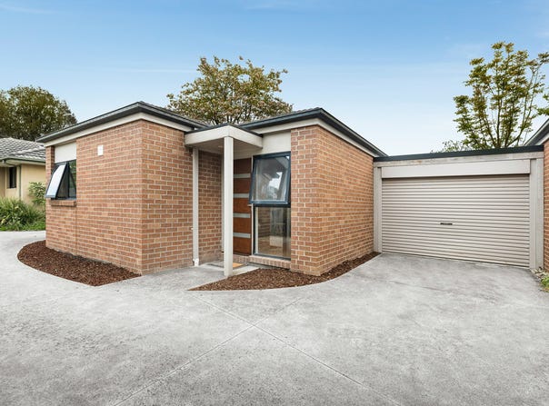 2/9 Blackburn Road, Mooroolbark, Vic 3138
