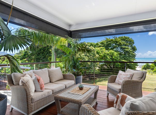 74 Gloucester Avenue, Hideaway Bay, Qld 4800