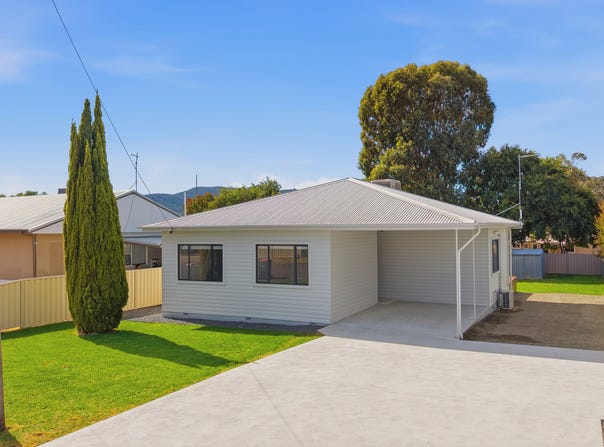 33 Churchill Street, Tamworth, NSW 2340