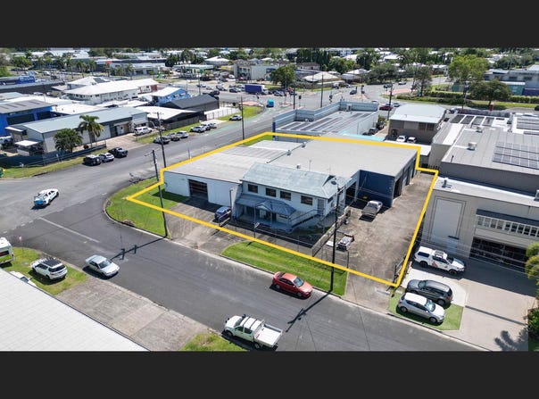 22 & 24 Donaldson Street, Manunda, Qld 4870