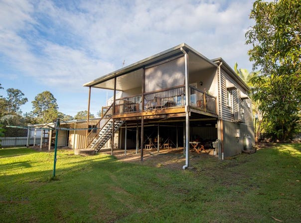 27 James St, Howard, Qld 4659
