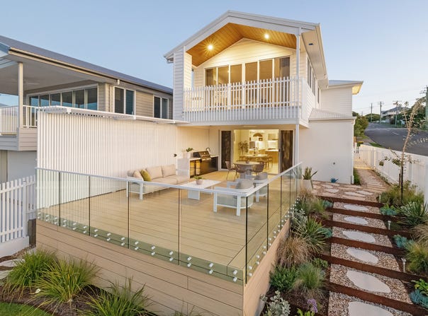 19 Stratton Terrace, Wynnum, Qld 4178