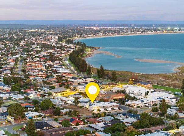 32A Watts Road, Shoalwater, WA 6169