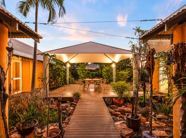 1 Glenister Loop, Cable Beach, WA 6726