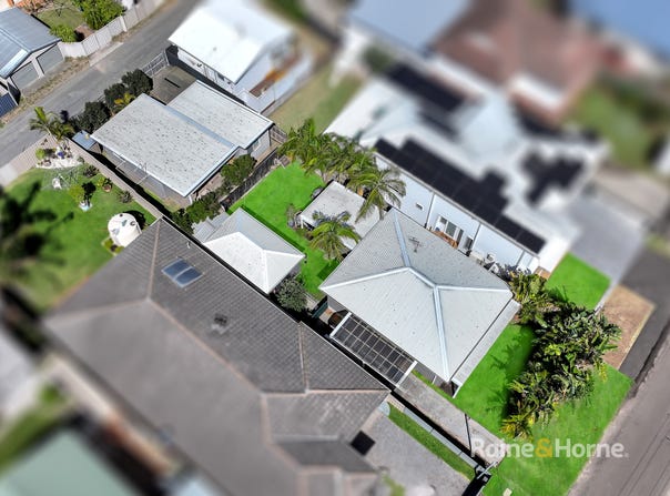 16 Burrawang Street, Ettalong Beach, NSW 2257