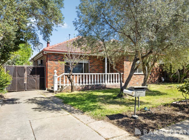 11 Merbein Street, Pascoe Vale, Vic 3044