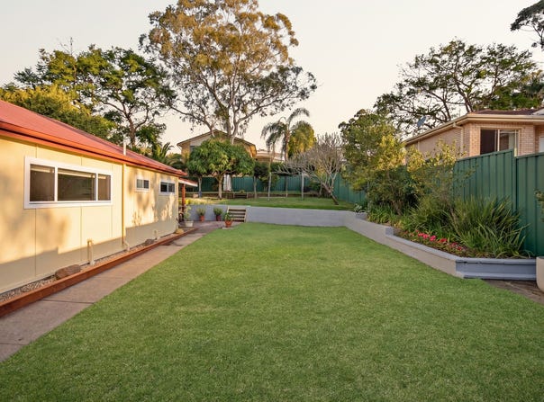 34 Clarke Street, Peakhurst, NSW 2210