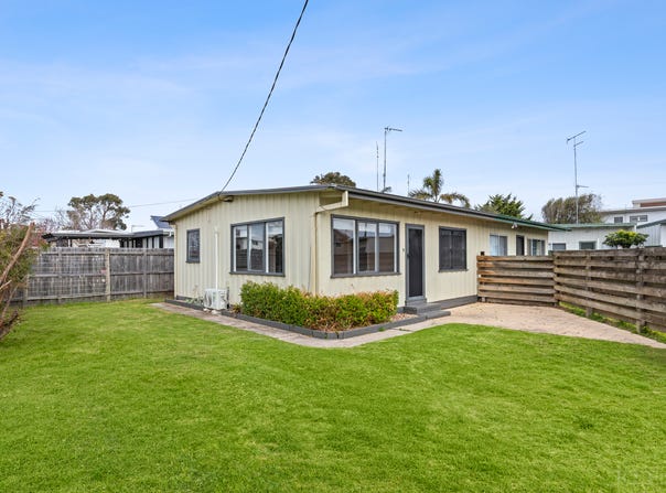 9/19-21 Wallington Road, Ocean Grove, Vic 3226