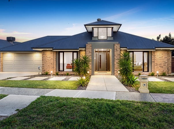 33 Warrawong Circuit, Doreen, Vic 3754