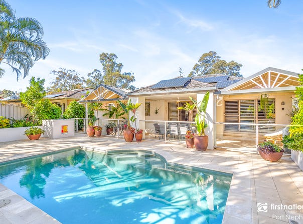 14 Beach Road, Lemon Tree Passage, NSW 2319