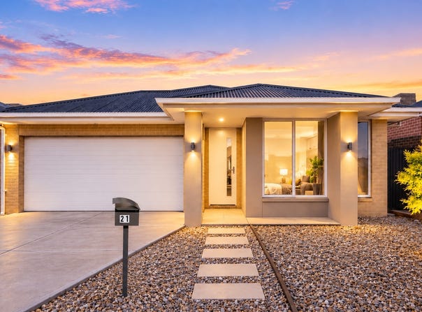 21 Mckell Street, Deanside, Vic 3336