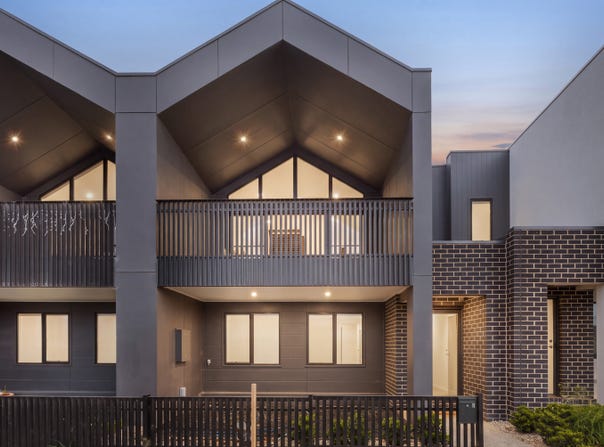 11 Coronation Walk, Kalkallo, Vic 3064