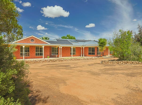 36 Deakin Avenue, Koorlong, Vic 3501