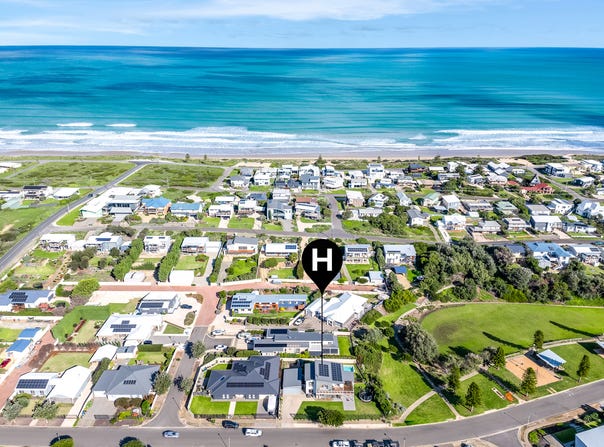 11 Morrison Avenue, Middleton, SA 5213