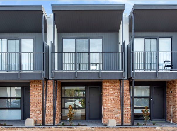 8a Barry Drive, Findon, SA 5023