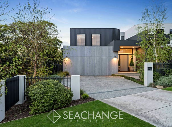 132 Barkly Street, Mornington, Vic 3931