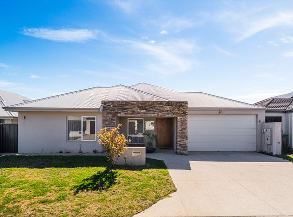 10 Betterton Road, Caversham, WA 6055