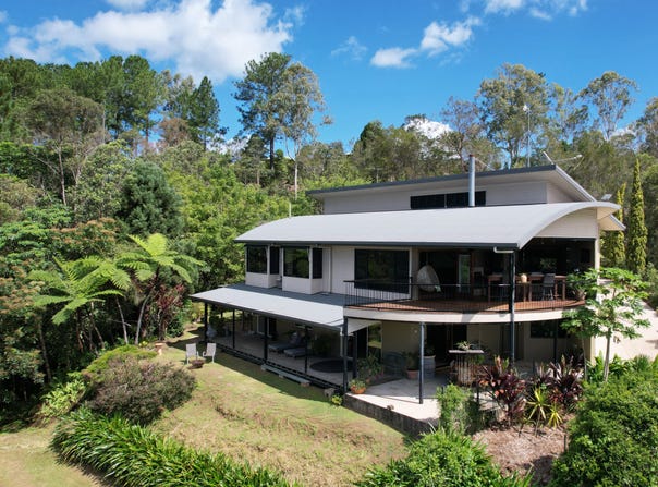 2 Spry Close, Barrine, Qld 4872