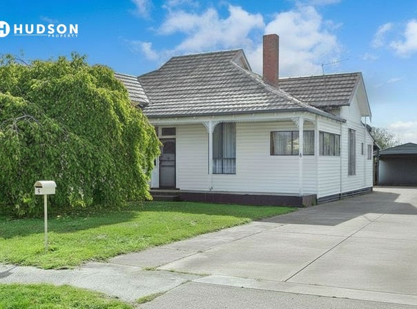 8 Markham Street, Heywood, Vic 3304