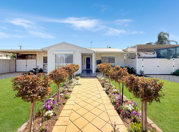 26 Mclennan Avenue, Whyalla Norrie, SA 5608