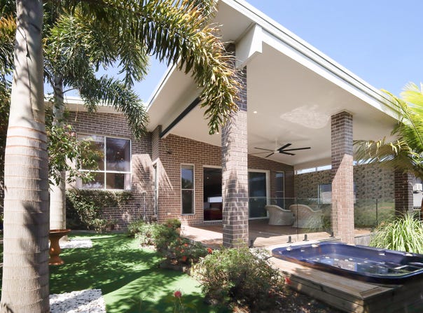 18 Feathertop Street, Terranora, NSW 2486