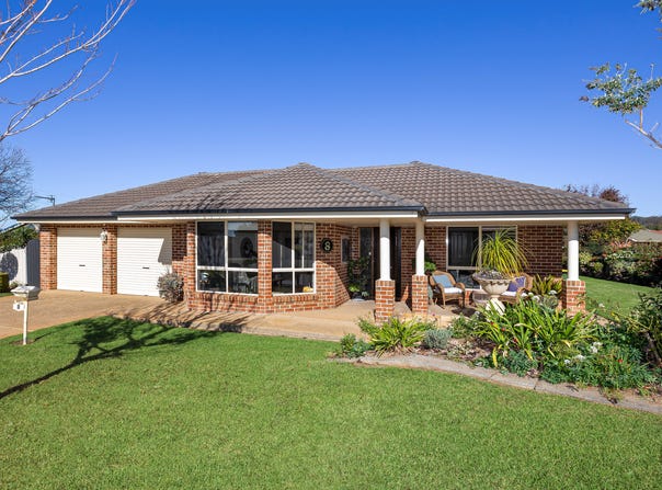 8 Talbot Place, Tatton, NSW 2650