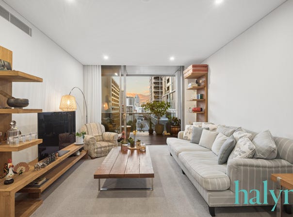 703/8 Moreau Parade, East Perth, WA 6004