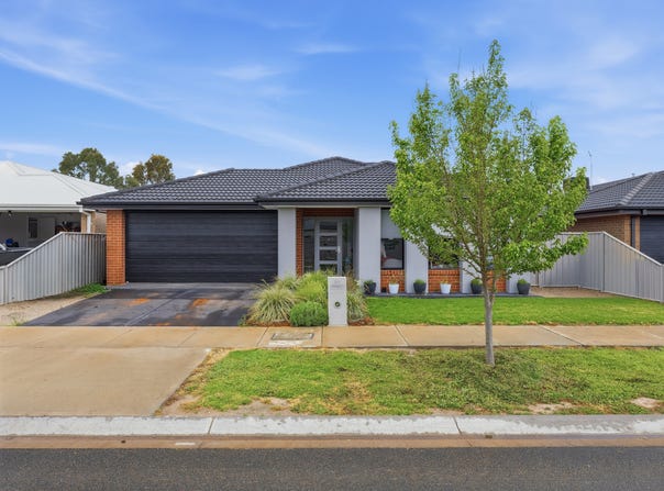 33 Senator Drive, Benalla, Vic 3672