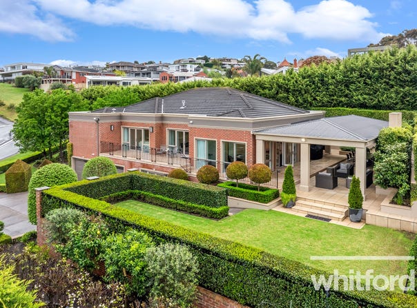 50 Challambra Crescent, Highton, Vic 3216