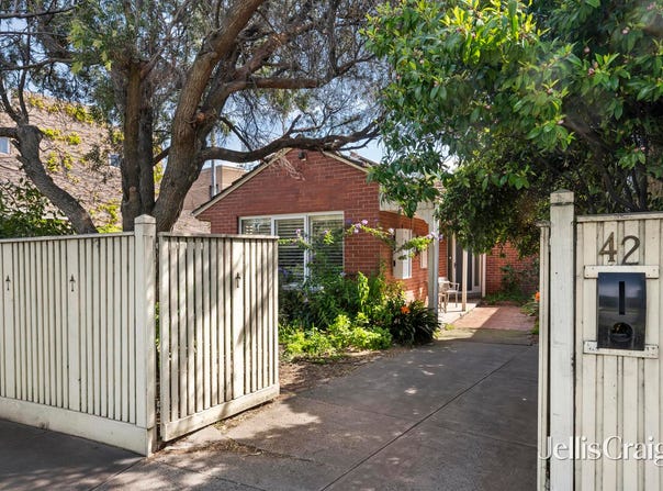 42 Loyola Grove, Richmond, Vic 3121
