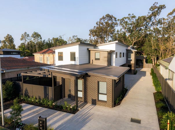 1-3/1D Leamington Road, Oak Flats, NSW 2529