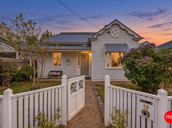 19 Lauriston Street, Kyneton, Vic 3444