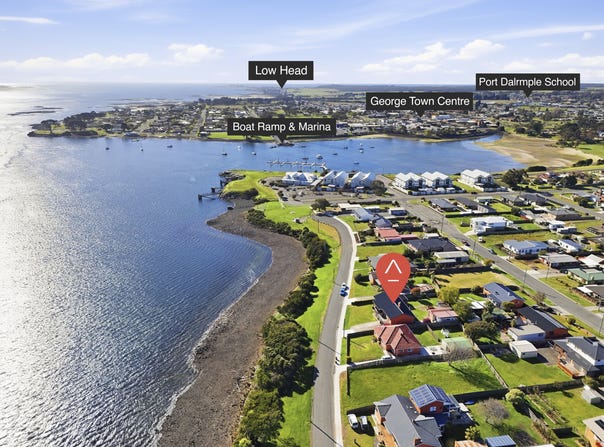 8 Esplanade South, George Town, Tas 7253