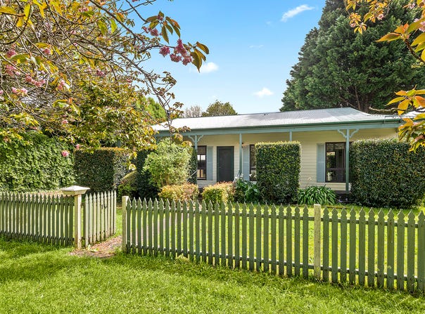 10 Hoddle Street, Robertson, NSW 2577