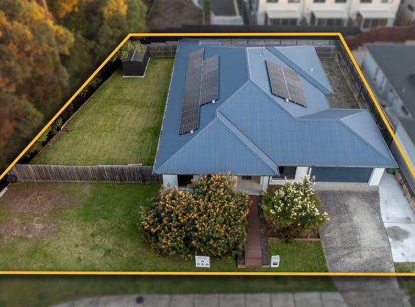 24 Cotman Way, Pimpama, Qld 4209