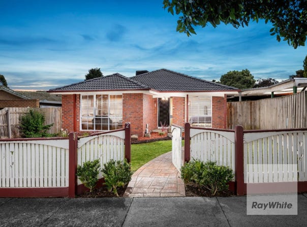 2 Madigan Crescent, Mill Park, Vic 3082