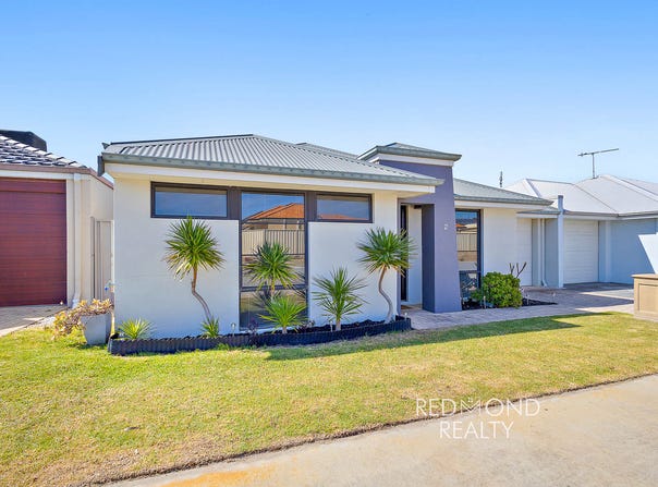 2/15 Crosthwait Circle, Tapping, WA 6065