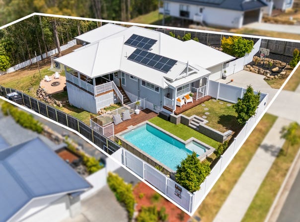 18 Regal Drive, Canungra, Qld 4275