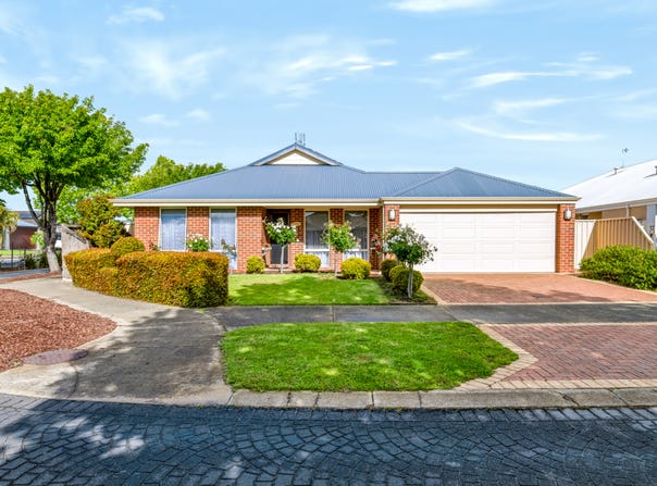 14 Garrigue Gardens, Yalyalup, WA 6280