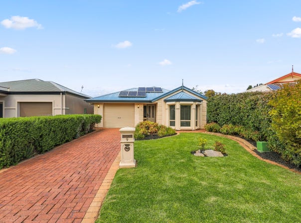 9 Belmont Avenue, Encounter Bay, SA 5211