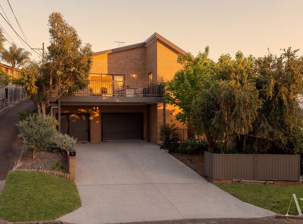 4 Nambucca Place, Padstow Heights, NSW 2211