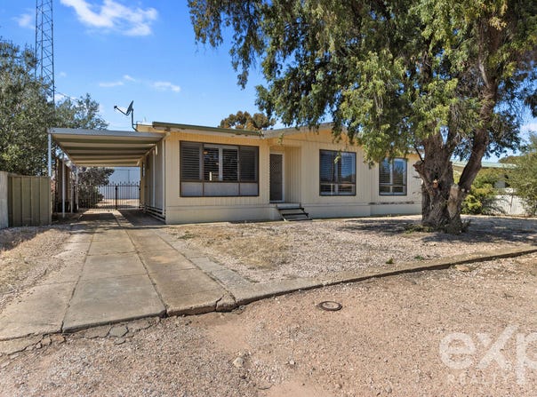 8 Bayview Drive, Moonta Bay, SA 5558