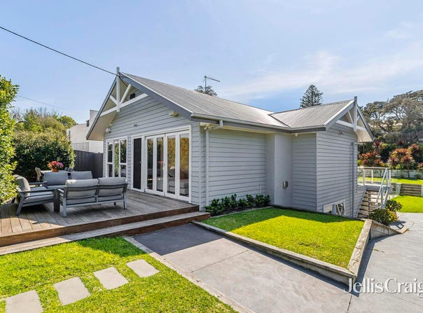 8 Hill Street, Sorrento, Vic 3943